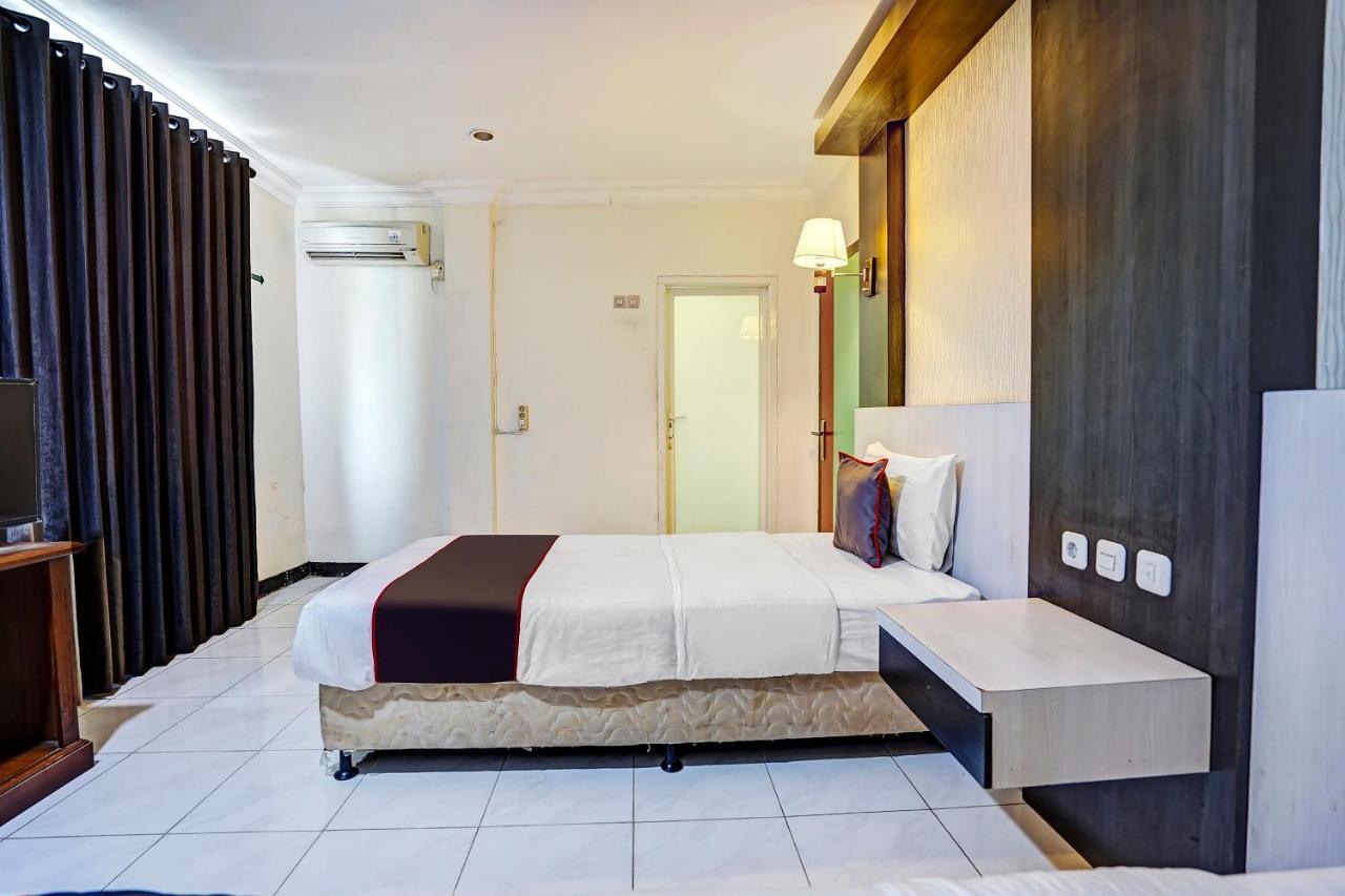 Capital O 91050 Grand Balqis Akasia Syariah Surabaia Exterior foto